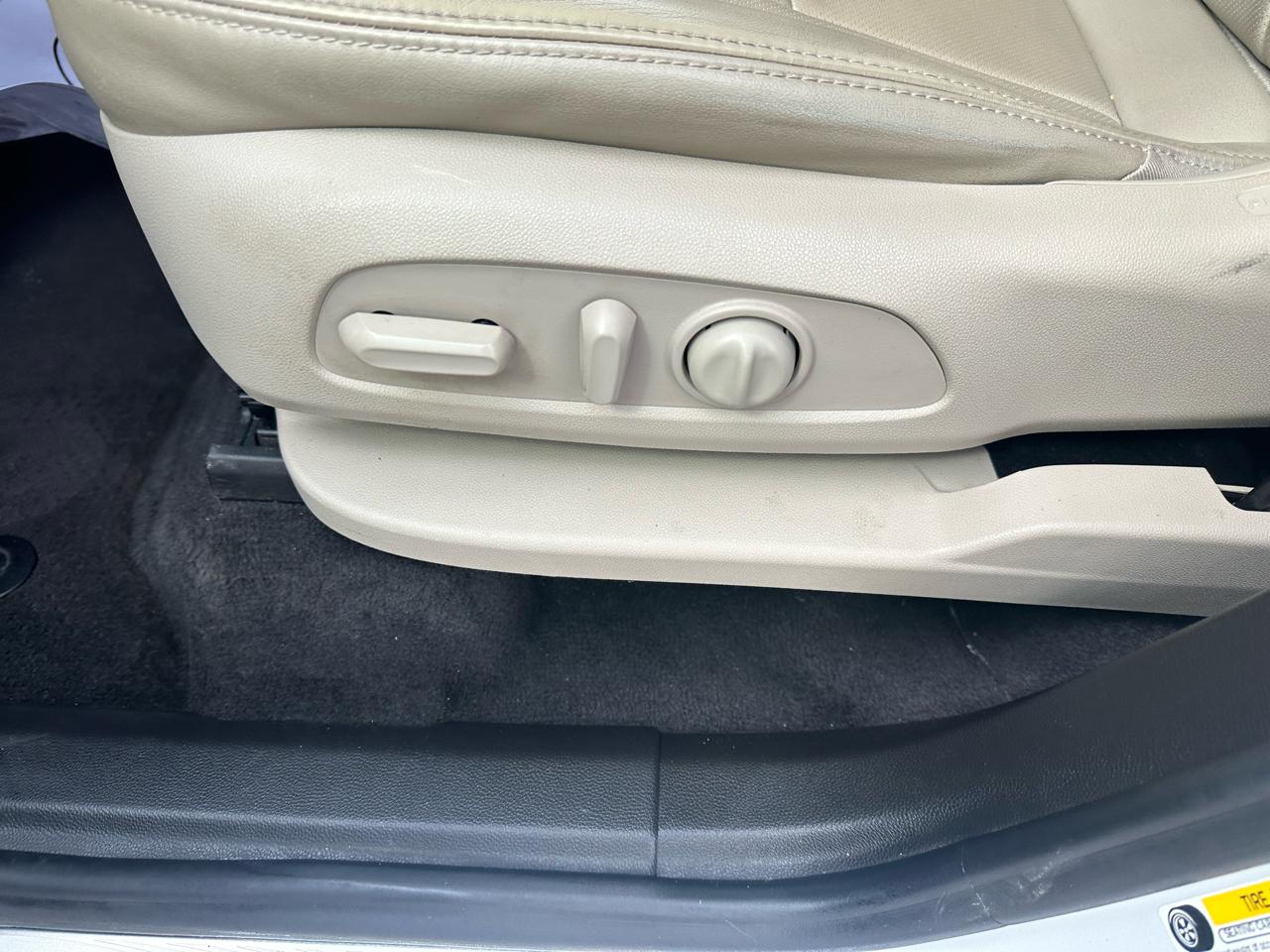 Buick Enclave FWD 4dr Essence 2019