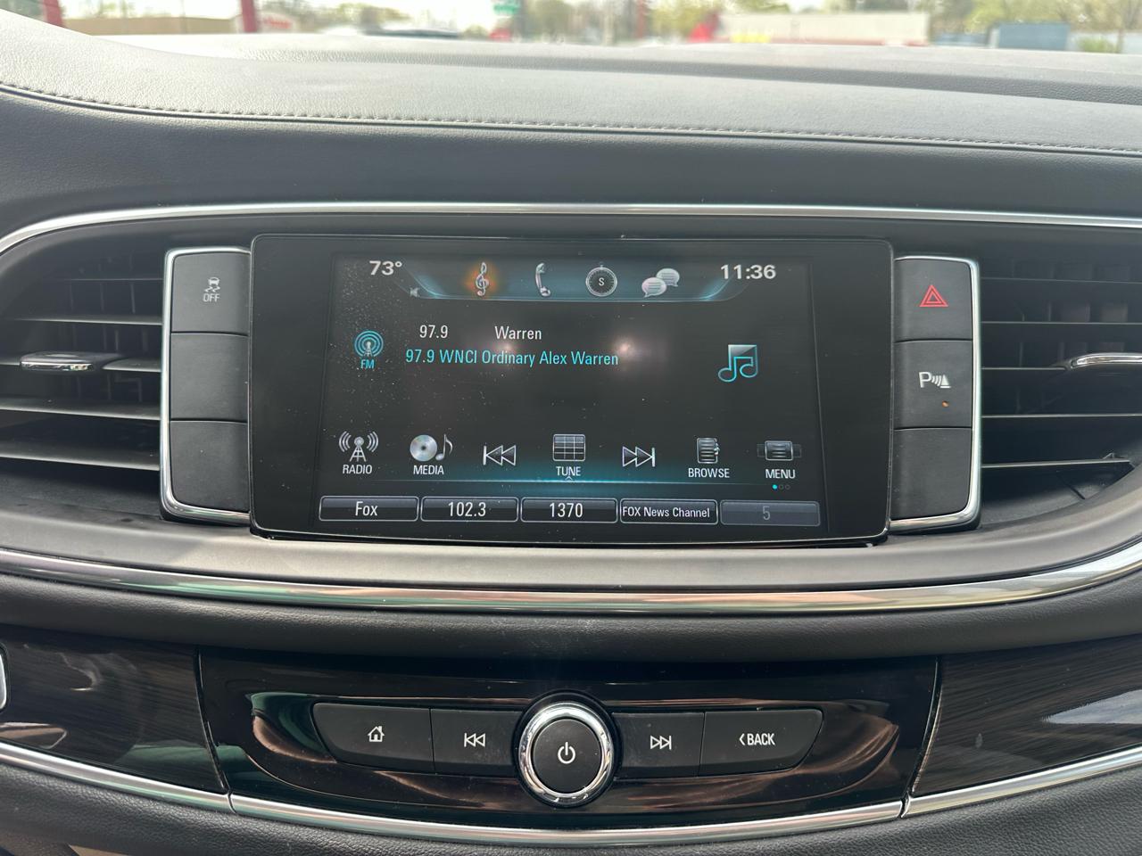 Buick Enclave FWD 4dr Essence 2019