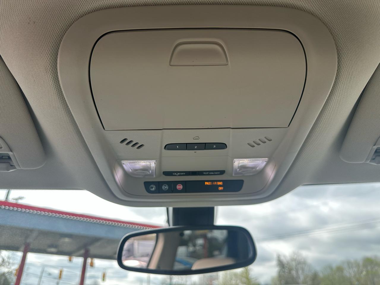 Buick Enclave FWD 4dr Essence 2019