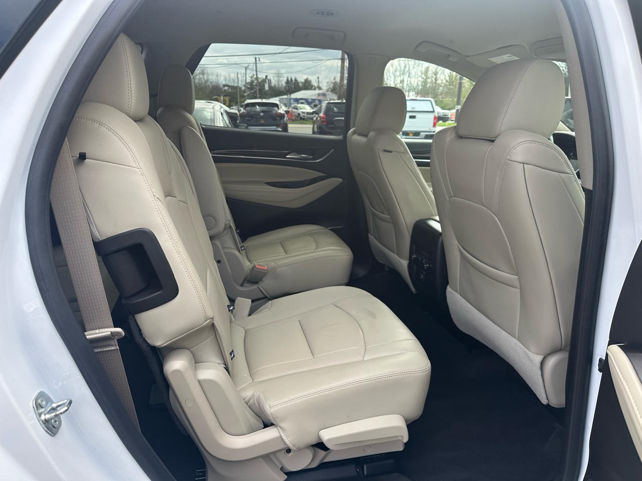 Buick Enclave FWD 4dr Essence 2019