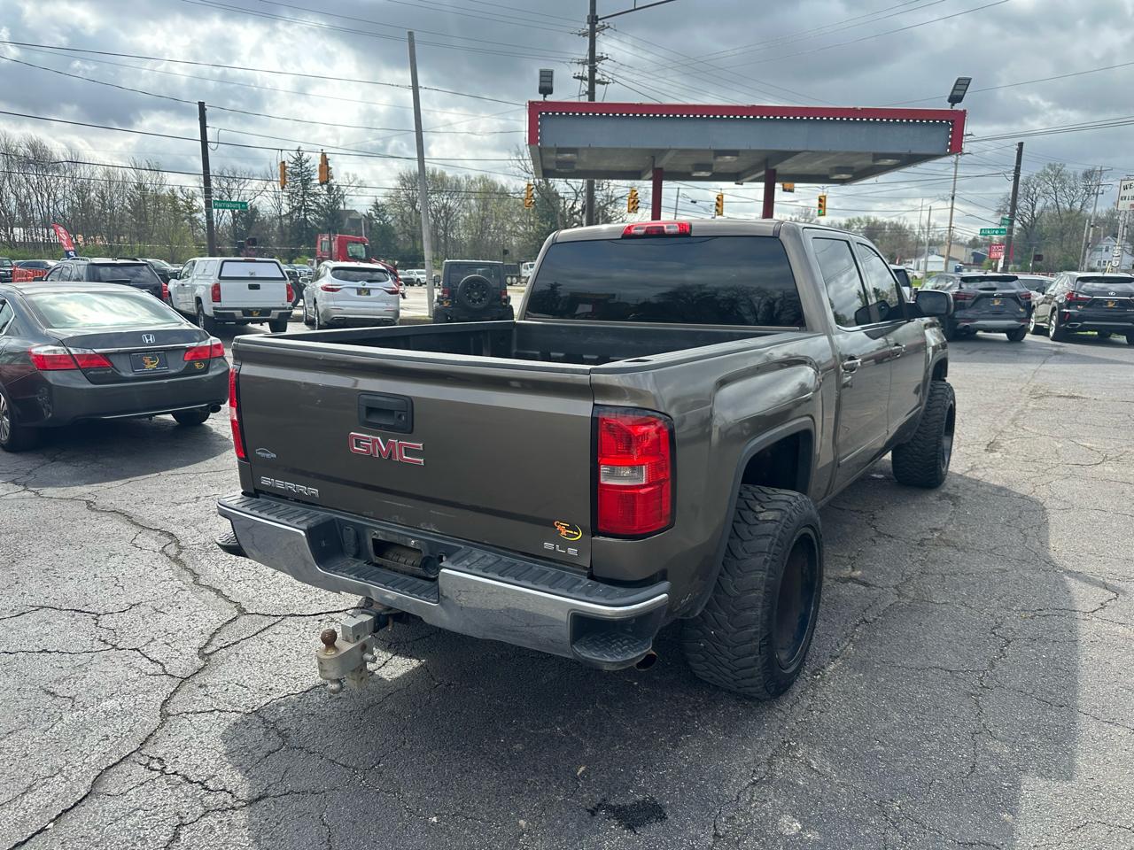 GMC Sierra 1500 4WD Crew Cab 143.5" SLE 2014