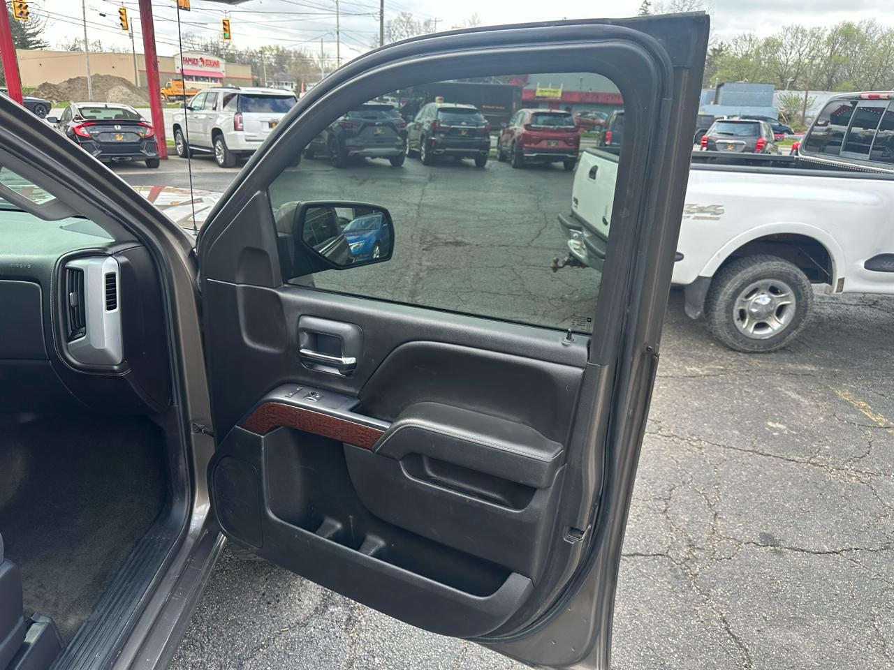 GMC Sierra 1500 4WD Crew Cab 143.5" SLE 2014