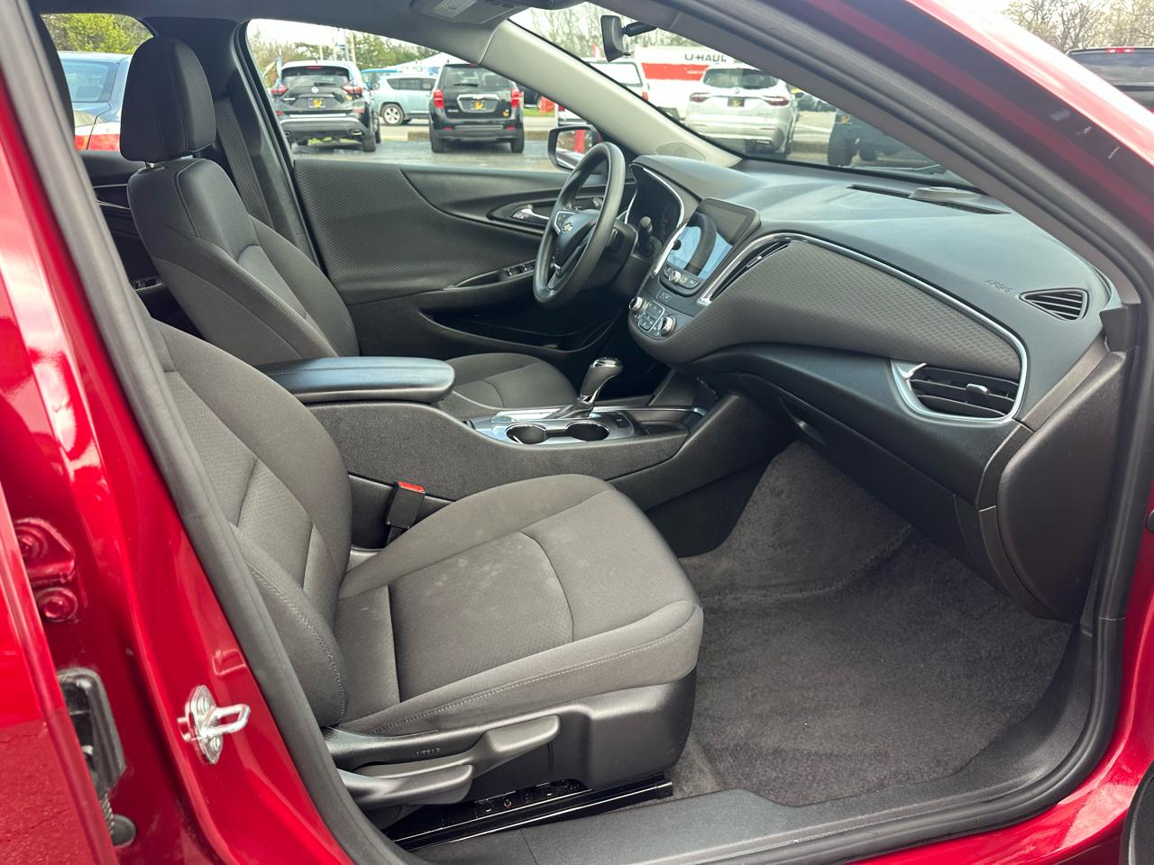 Chevrolet Malibu 4dr Sdn LT 2020