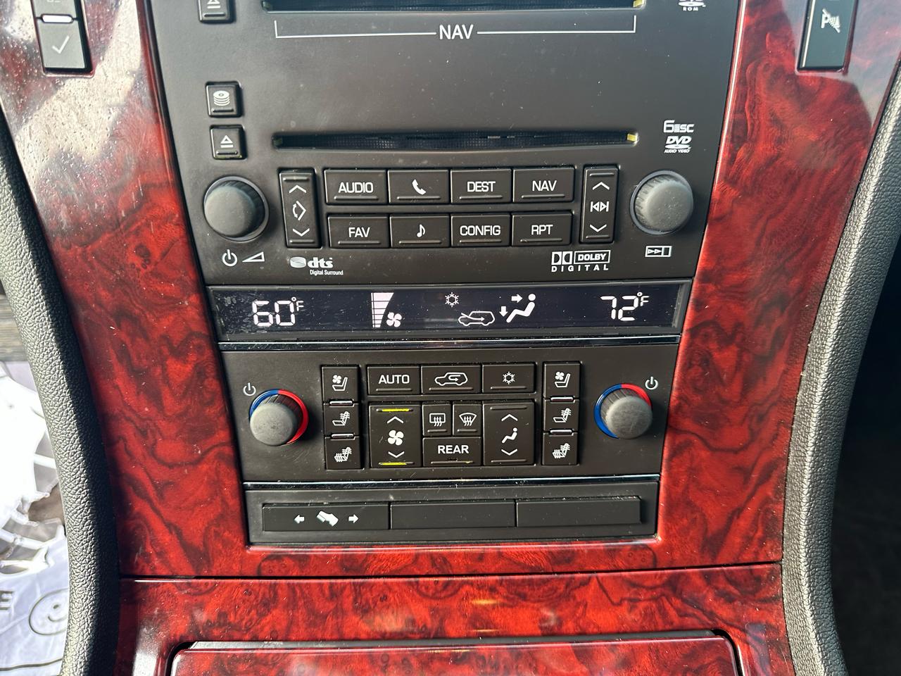 Cadillac Escalade ESV AWD 4dr 2009