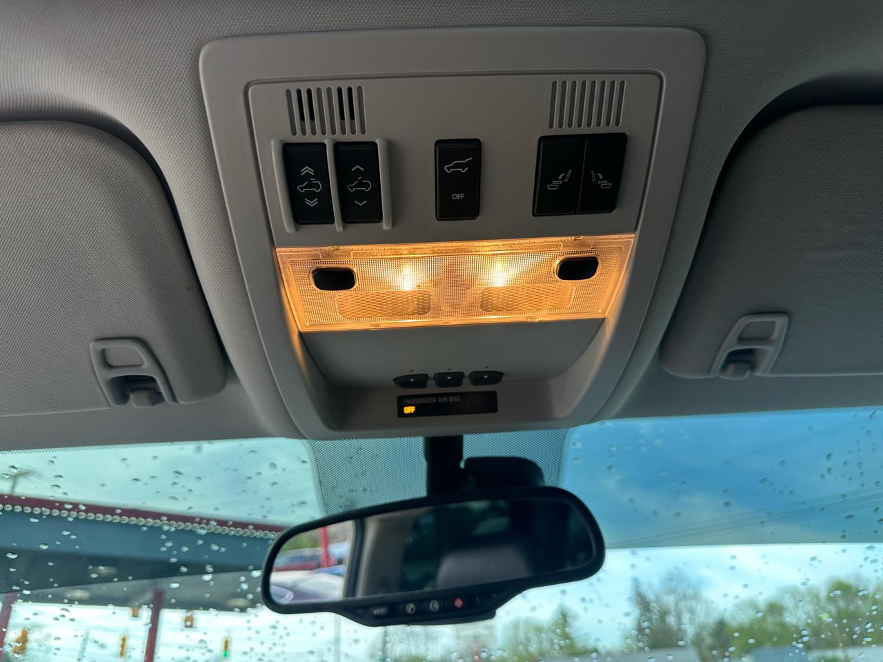 Cadillac Escalade ESV AWD 4dr 2009