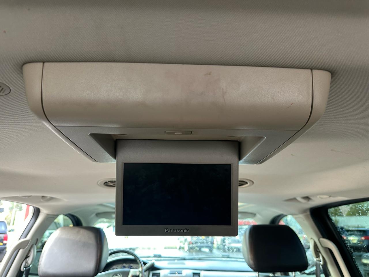 Cadillac Escalade ESV AWD 4dr 2009