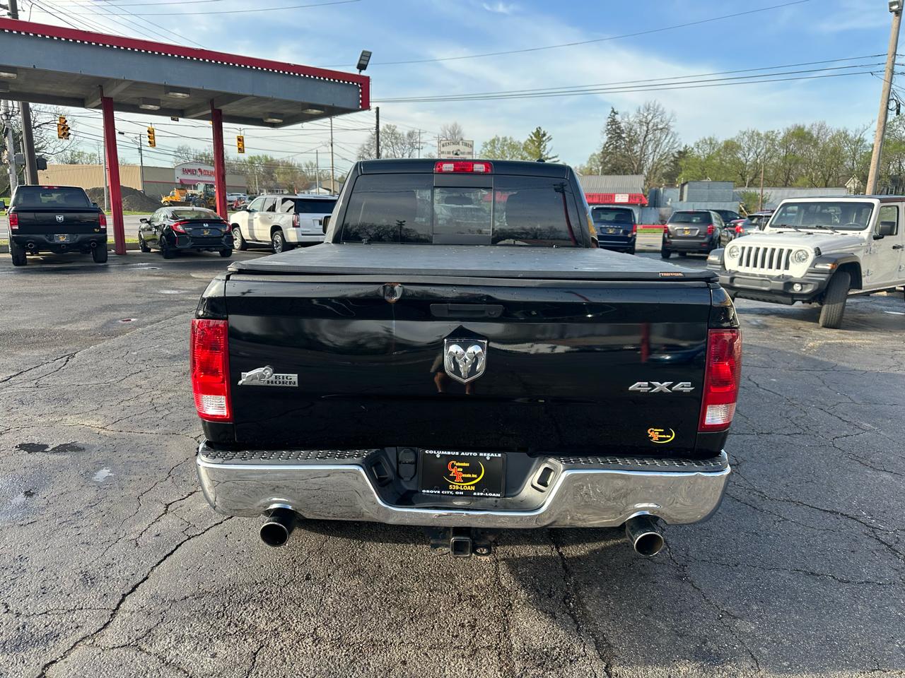 RAM 1500 4WD Quad Cab 140.5" Big Horn 2012