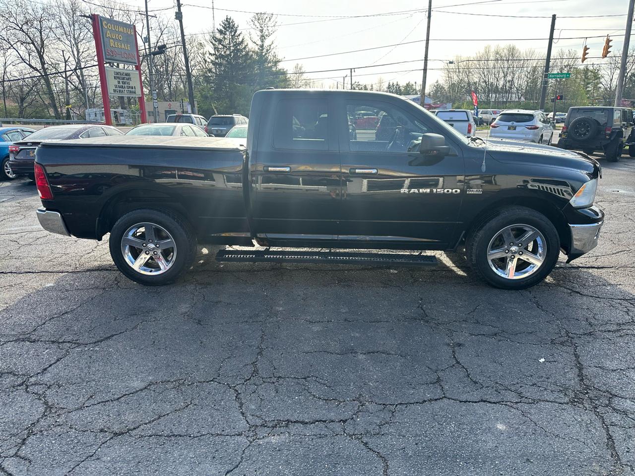 RAM 1500 4WD Quad Cab 140.5" Big Horn 2012