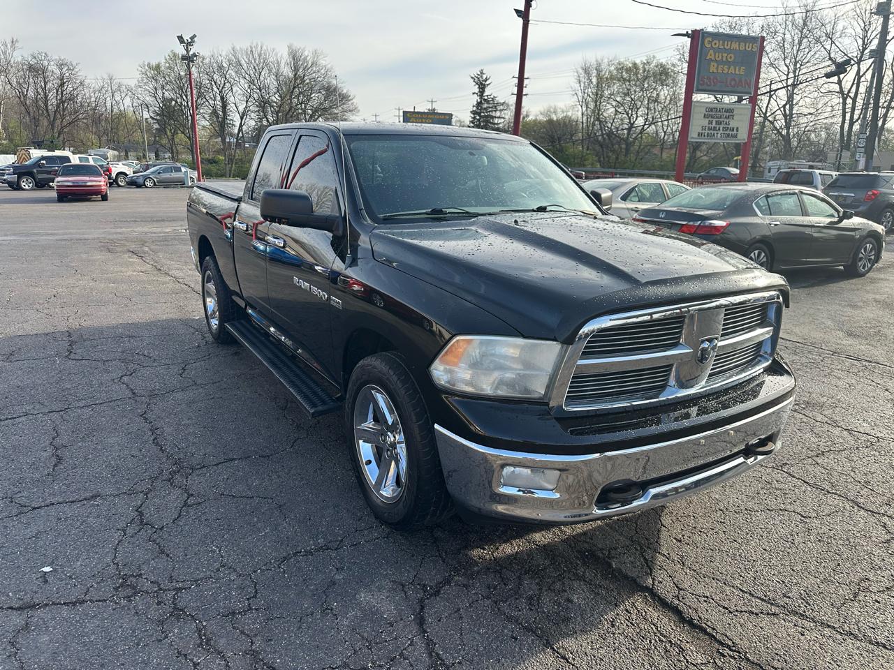 RAM 1500 4WD Quad Cab 140.5" Big Horn 2012
