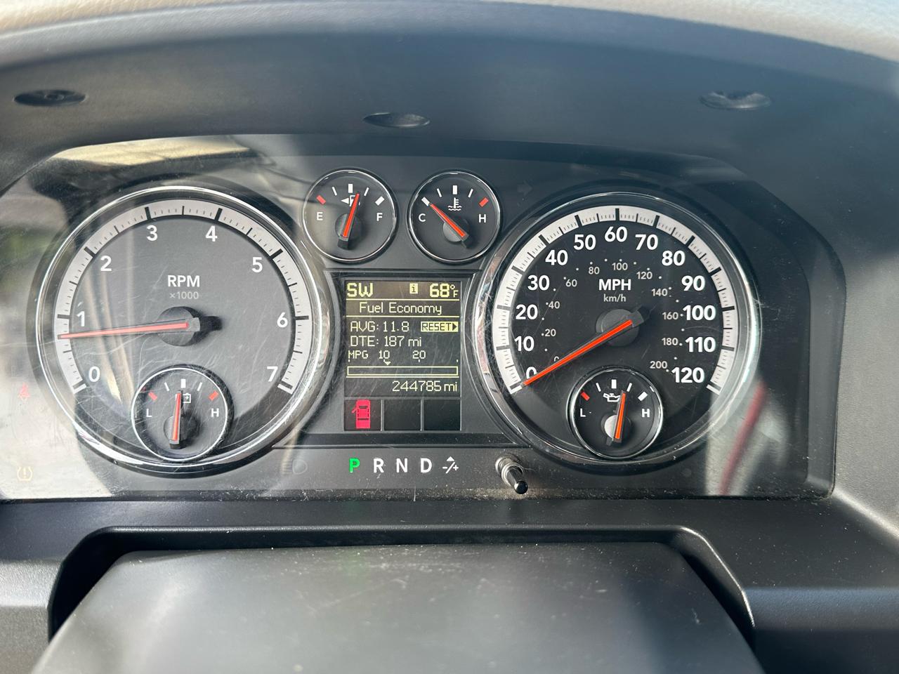 RAM 1500 4WD Quad Cab 140.5" Big Horn 2012