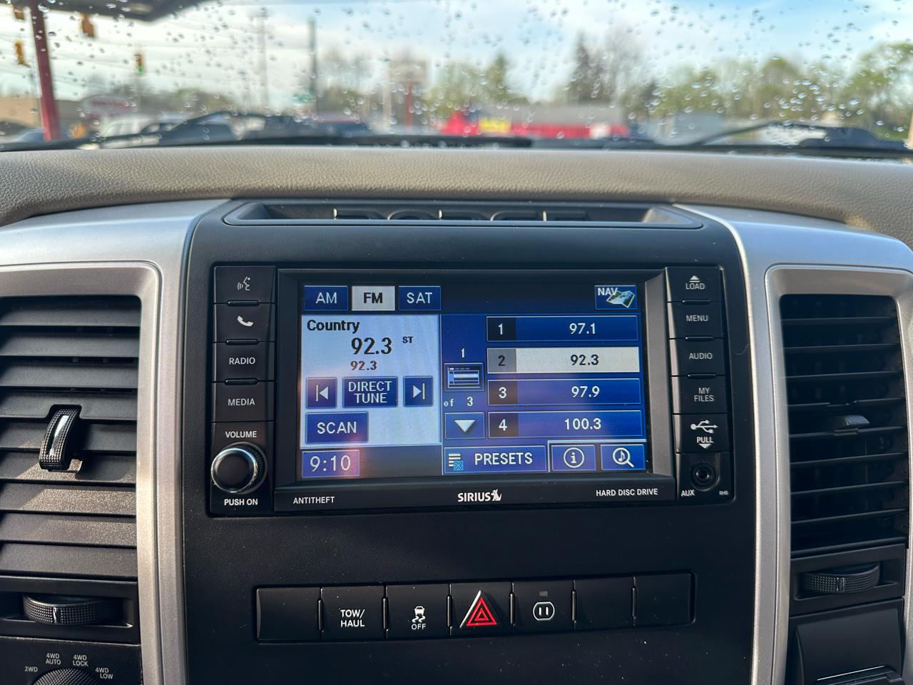 RAM 1500 4WD Quad Cab 140.5" Big Horn 2012