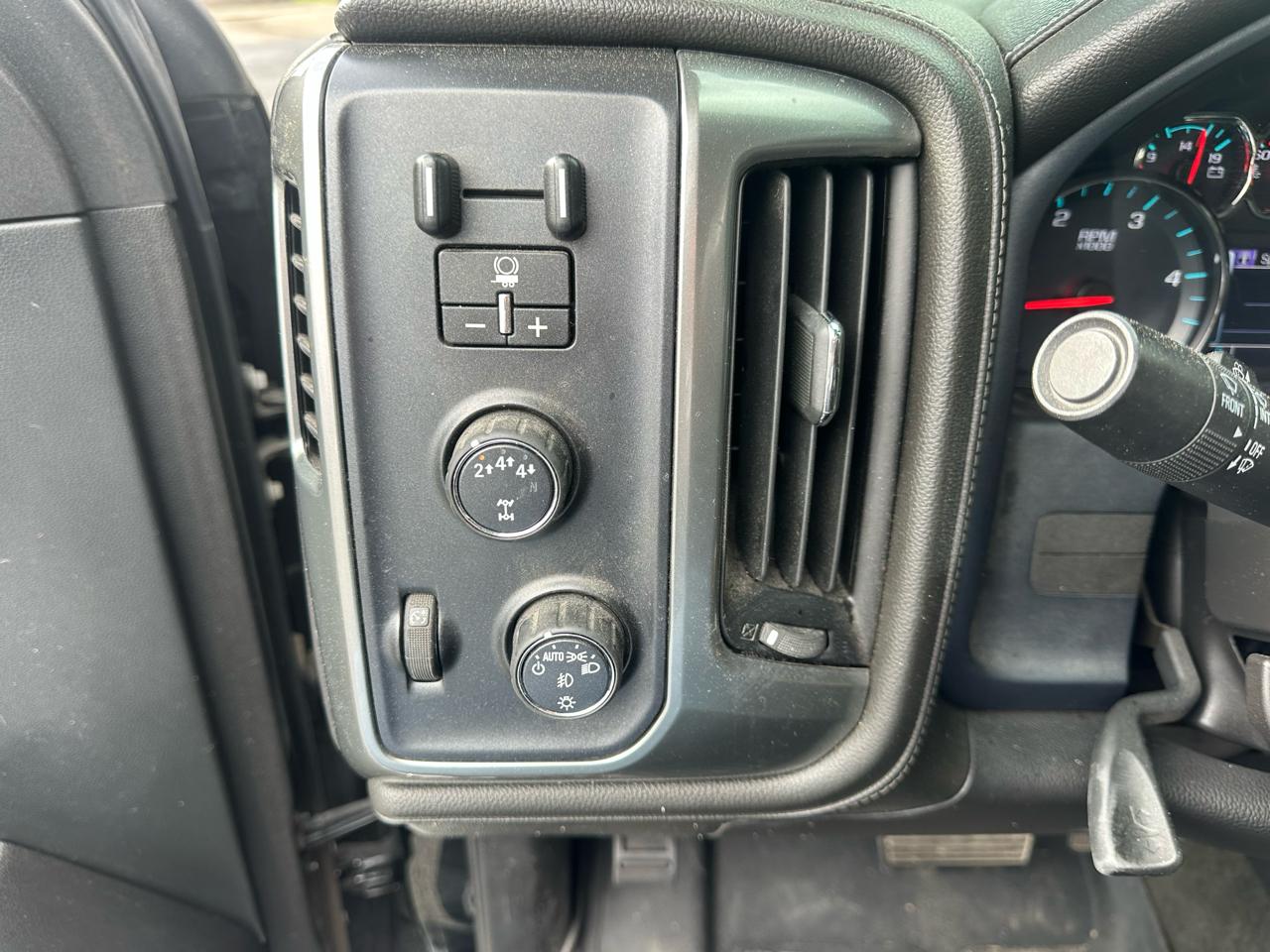 Chevrolet Silverado 3500HD 4WD Crew Cab 167.7" LTZ 2018