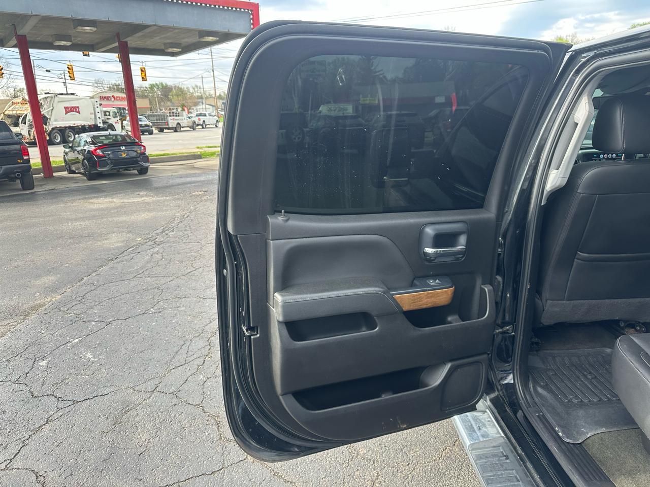 Chevrolet Silverado 3500HD 4WD Crew Cab 167.7" LTZ 2018