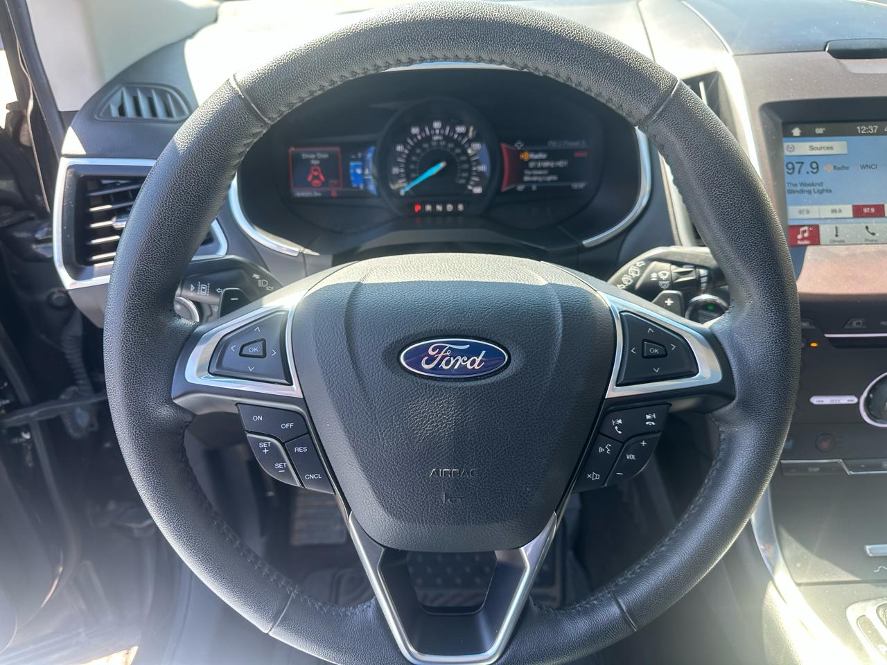 Ford Edge 4dr Titanium AWD 2016