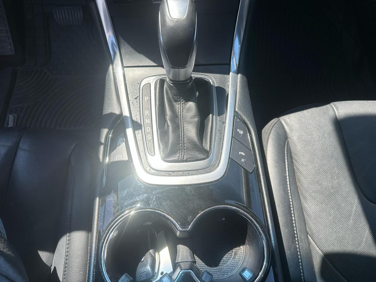 Ford Edge 4dr Titanium AWD 2016