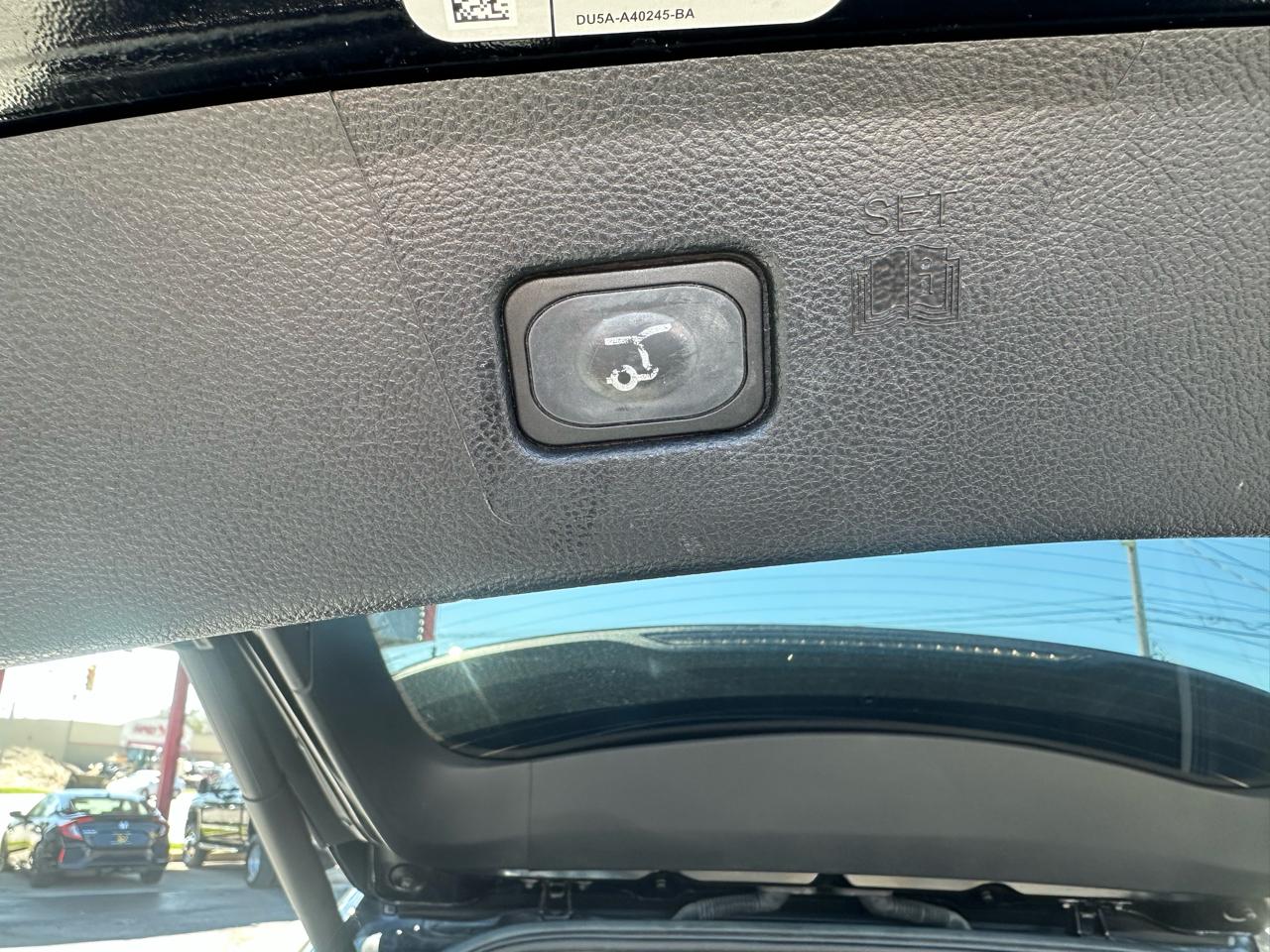 Ford Edge 4dr Titanium AWD 2016