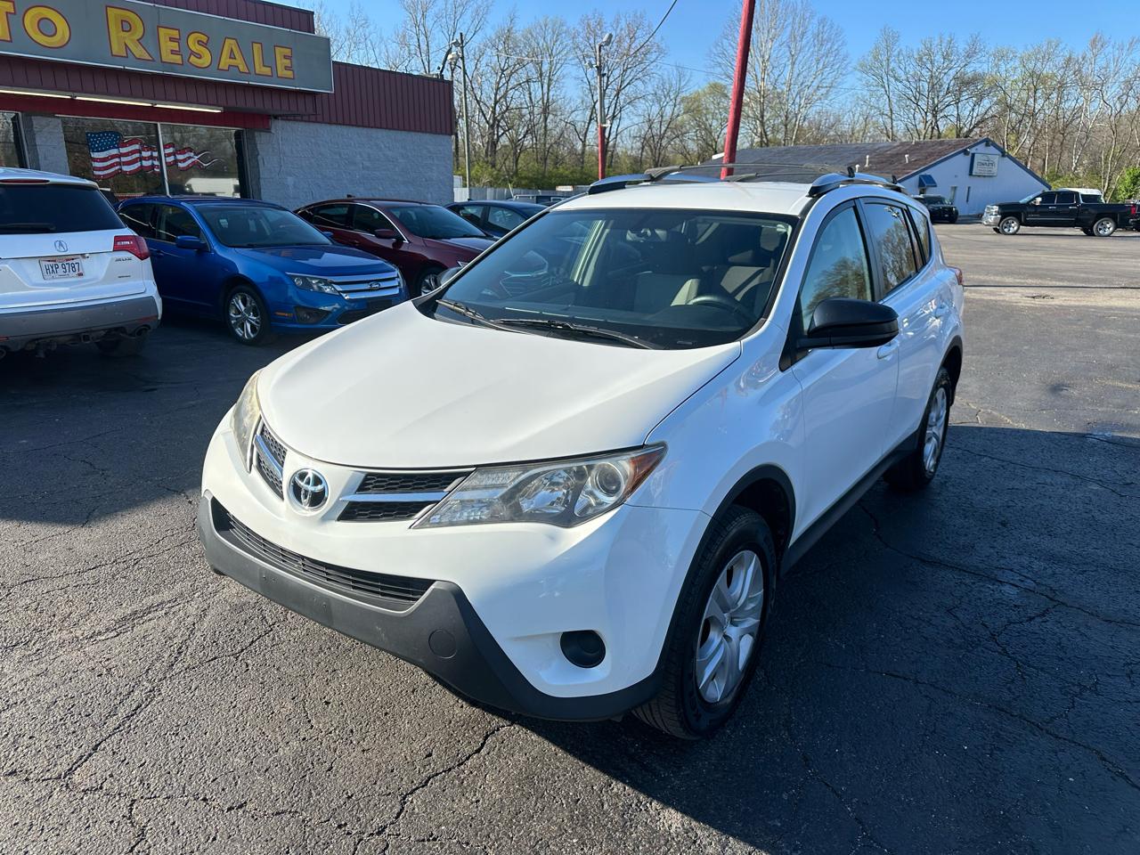 Toyota RAV4 FWD 4dr LE (Natl) 2014