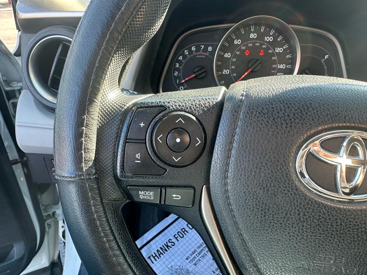 Toyota RAV4 FWD 4dr LE (Natl) 2014