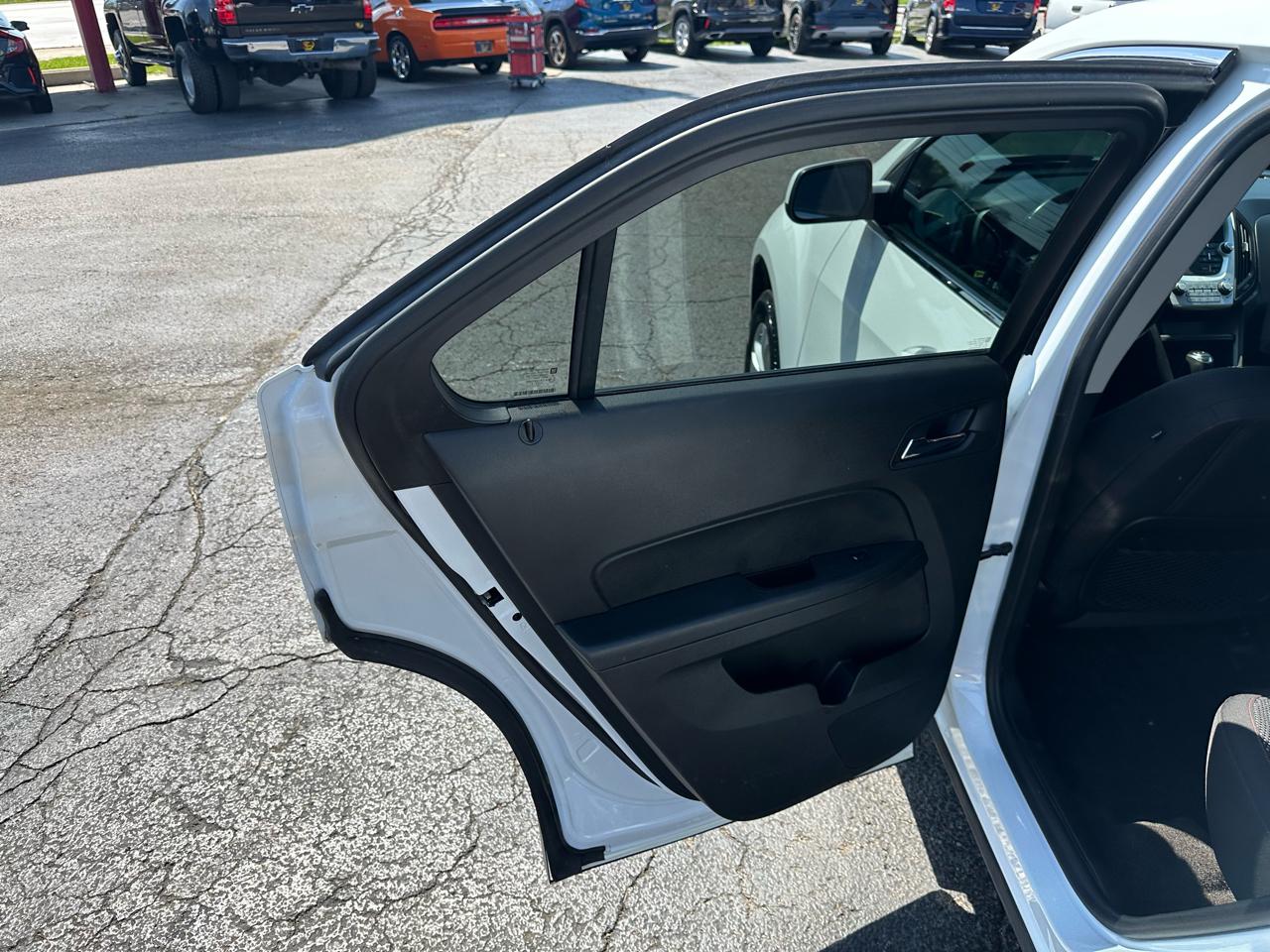 Chevrolet Equinox FWD 4dr LT 2016