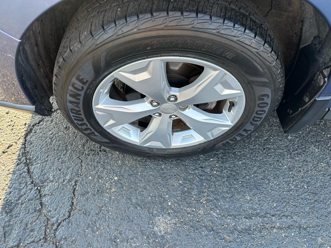 Subaru Forester 4dr Auto 2.5i Limited PZEV 2014