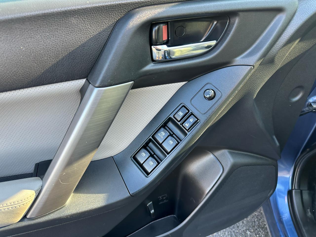 Subaru Forester 4dr Auto 2.5i Limited PZEV 2014