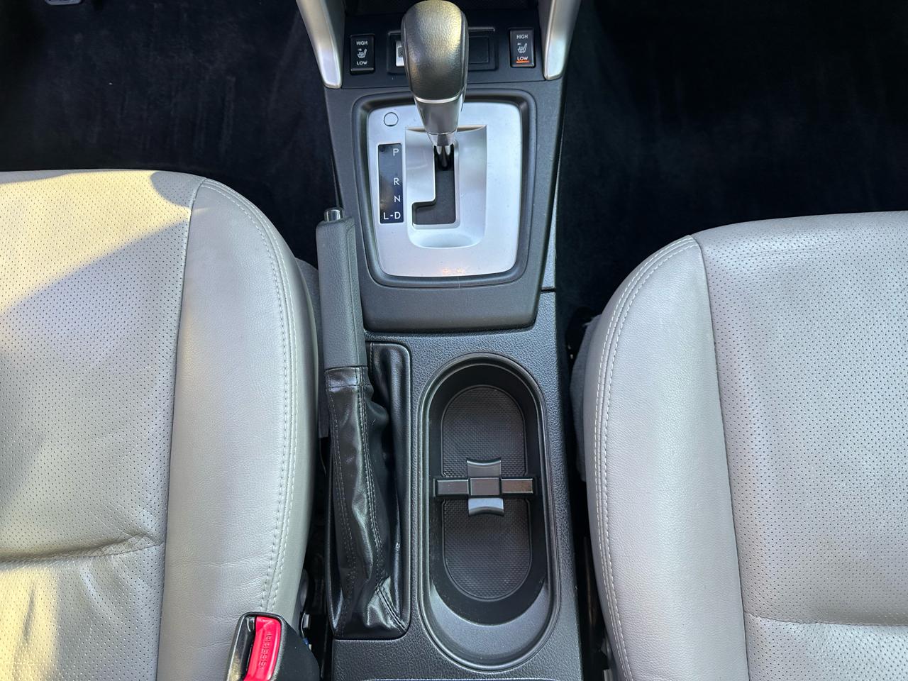 Subaru Forester 4dr Auto 2.5i Limited PZEV 2014