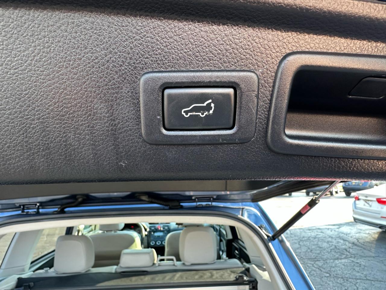 Subaru Forester 4dr Auto 2.5i Limited PZEV 2014