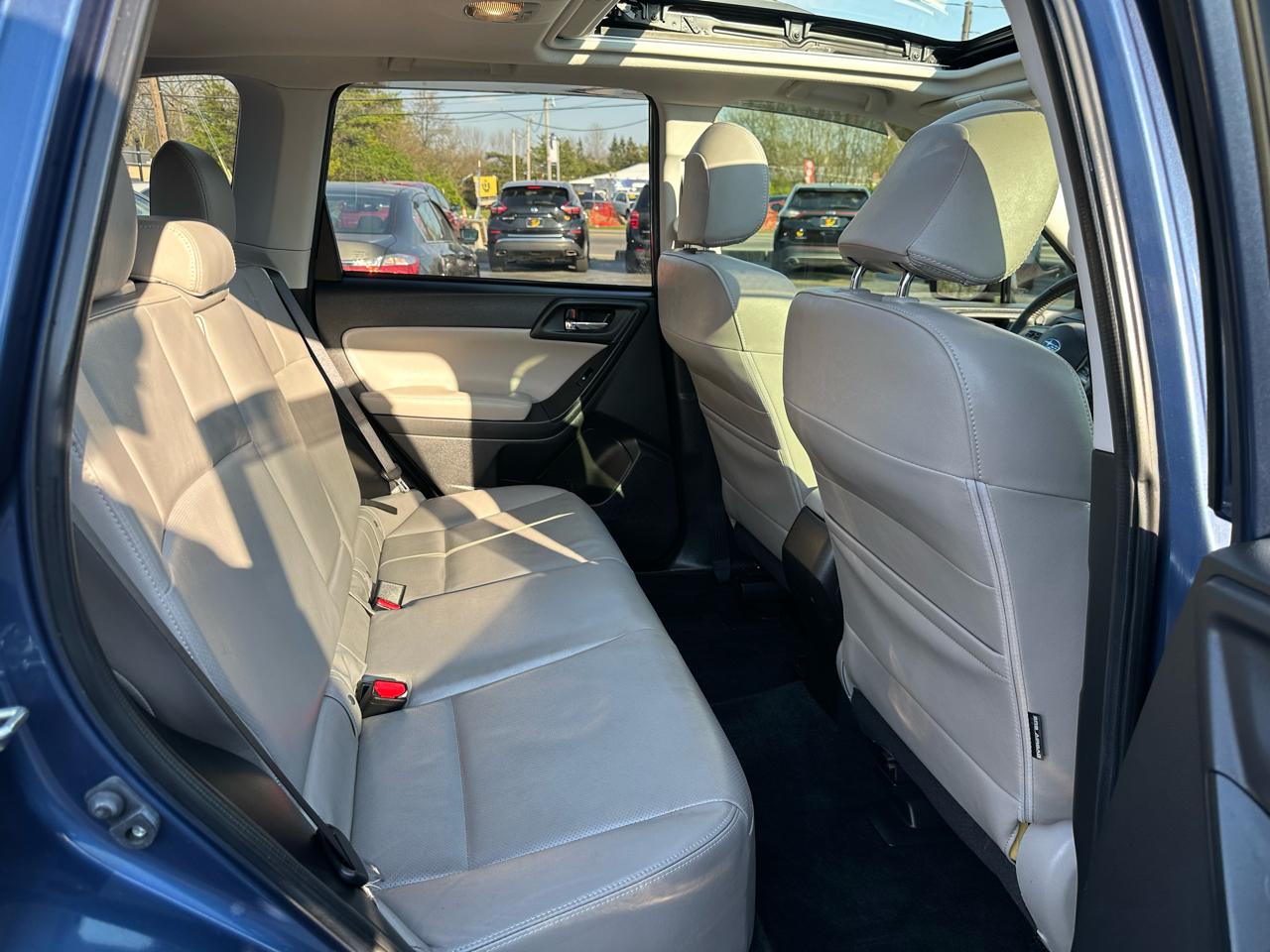 Subaru Forester 4dr Auto 2.5i Limited PZEV 2014