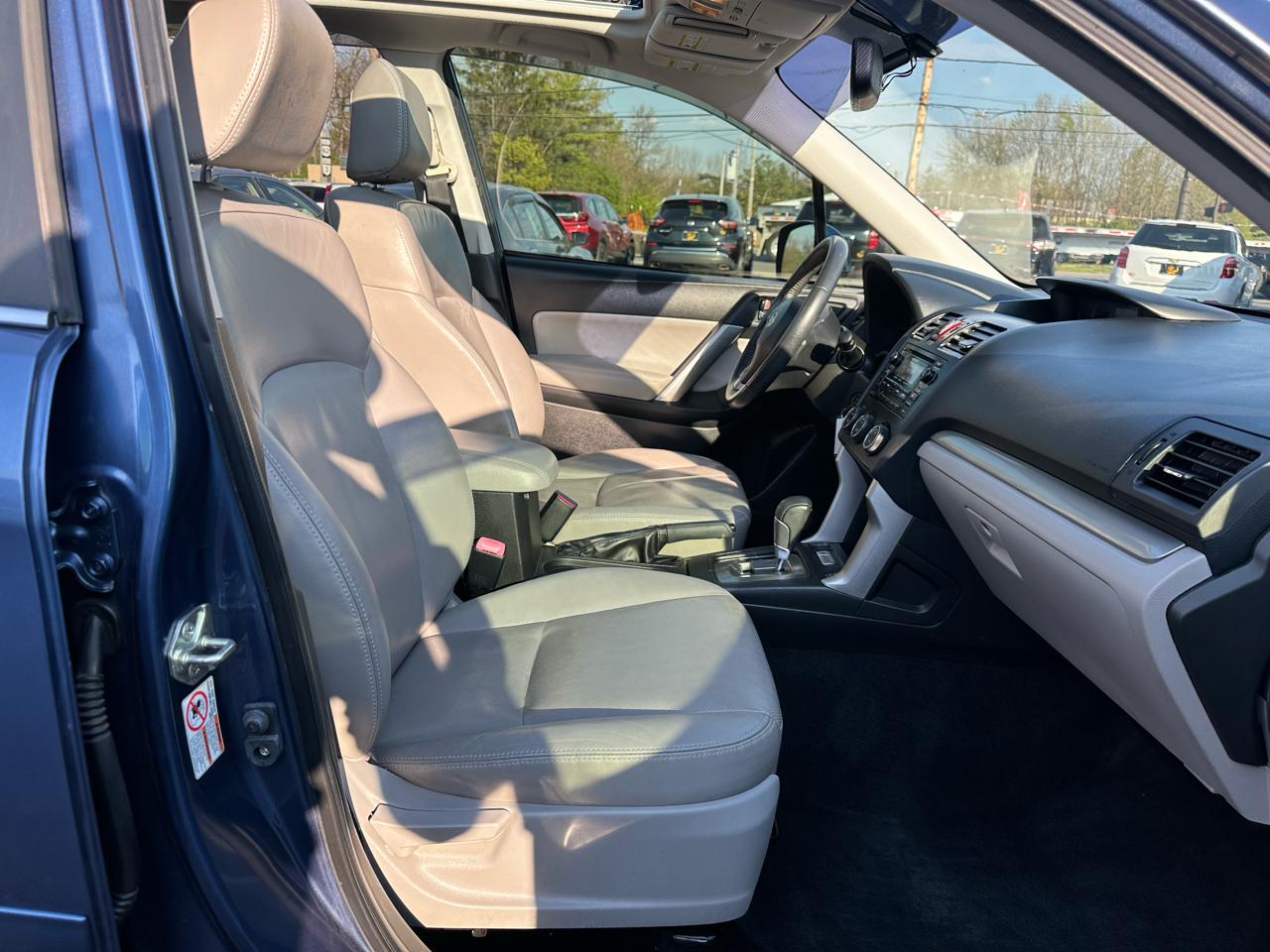 Subaru Forester 4dr Auto 2.5i Limited PZEV 2014