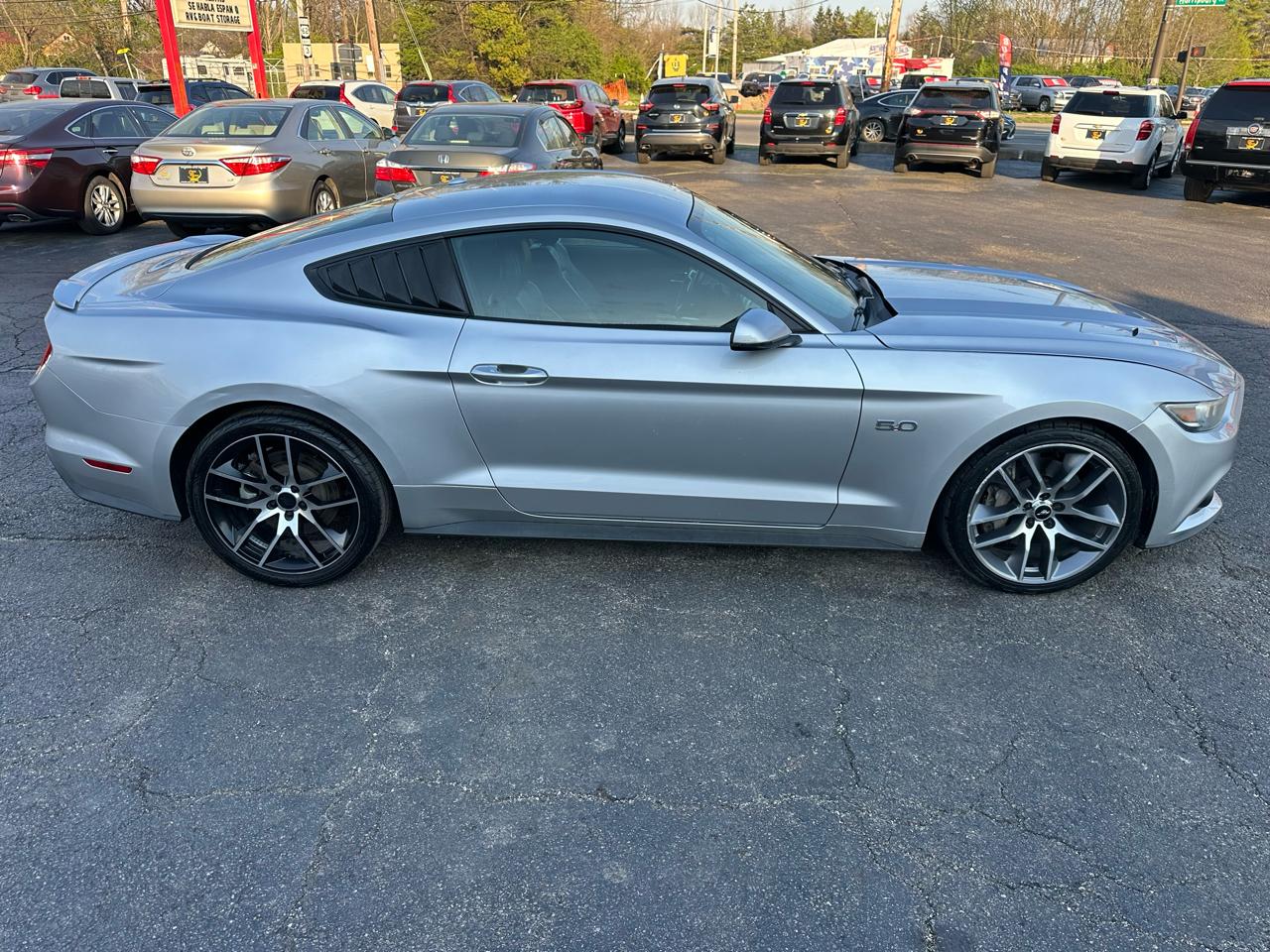 Ford Mustang 2dr Fastback GT 2015