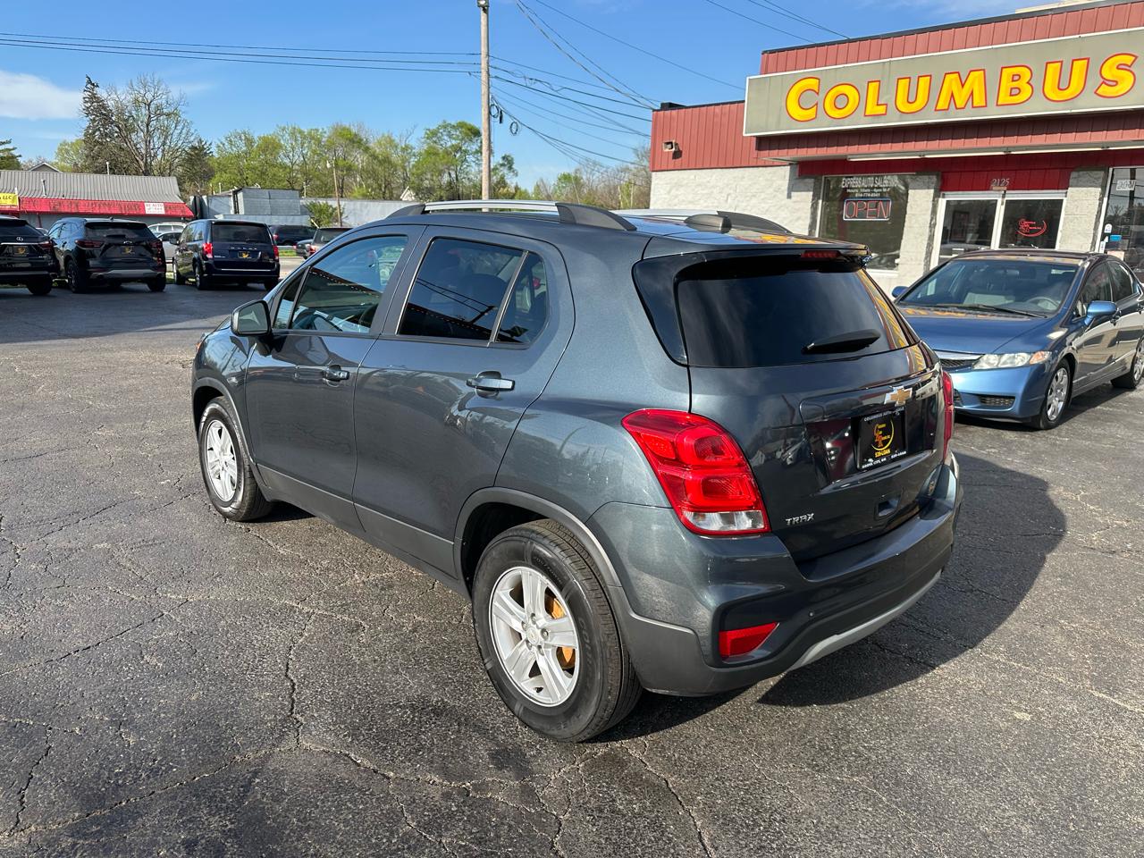 Chevrolet Trax FWD 4dr LT 2021