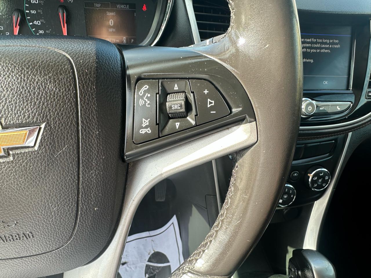 Chevrolet Trax FWD 4dr LT 2021