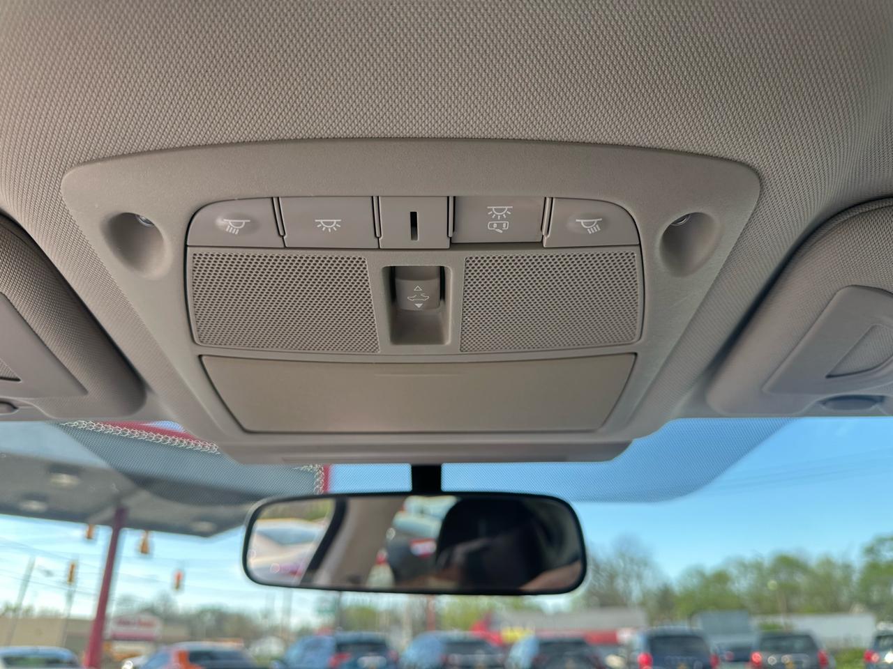 Infiniti Q50 4dr Sdn RWD 2014