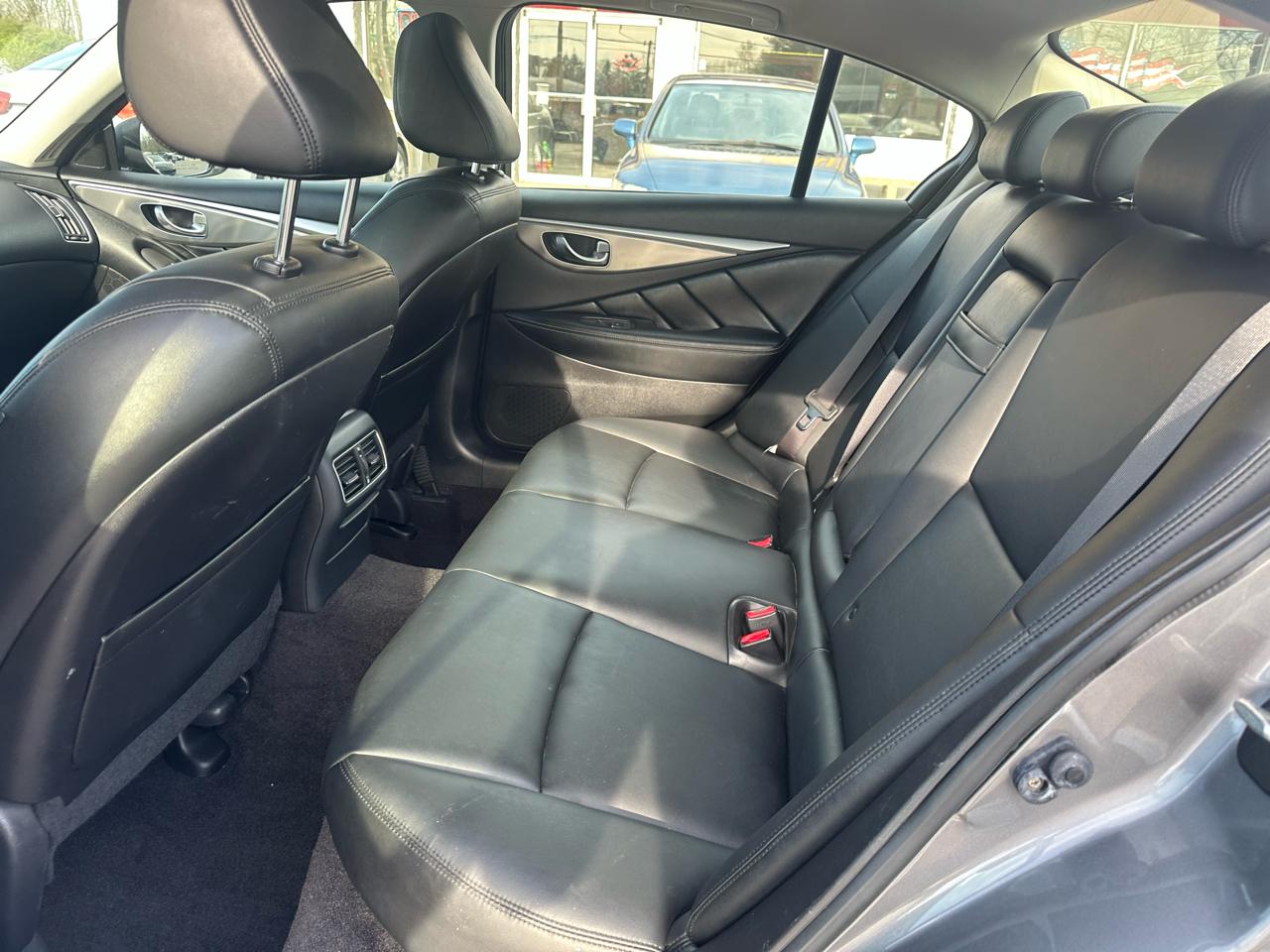 Infiniti Q50 4dr Sdn RWD 2014