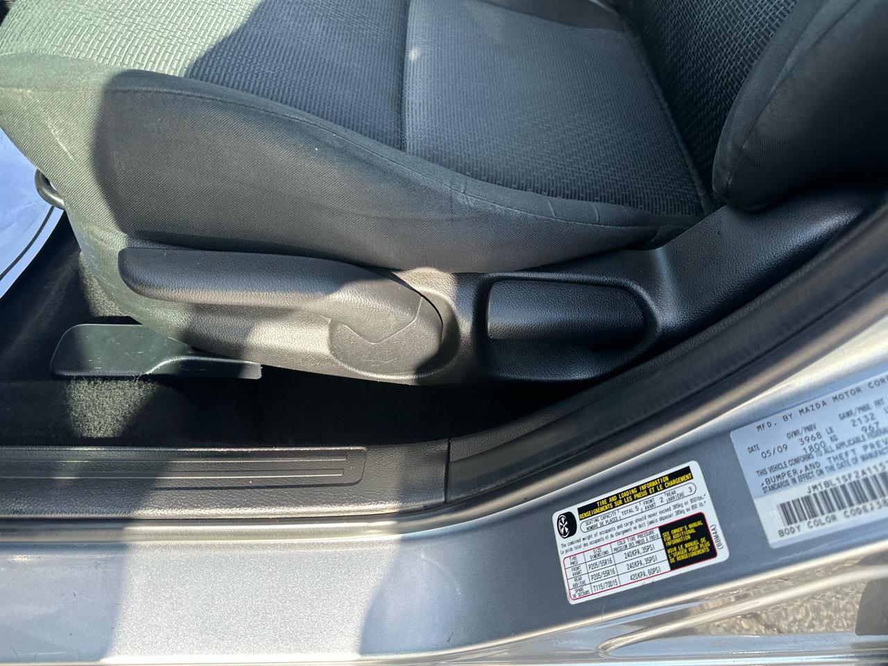 Mazda MAZDA3 4dr Sdn Auto i Touring 2010