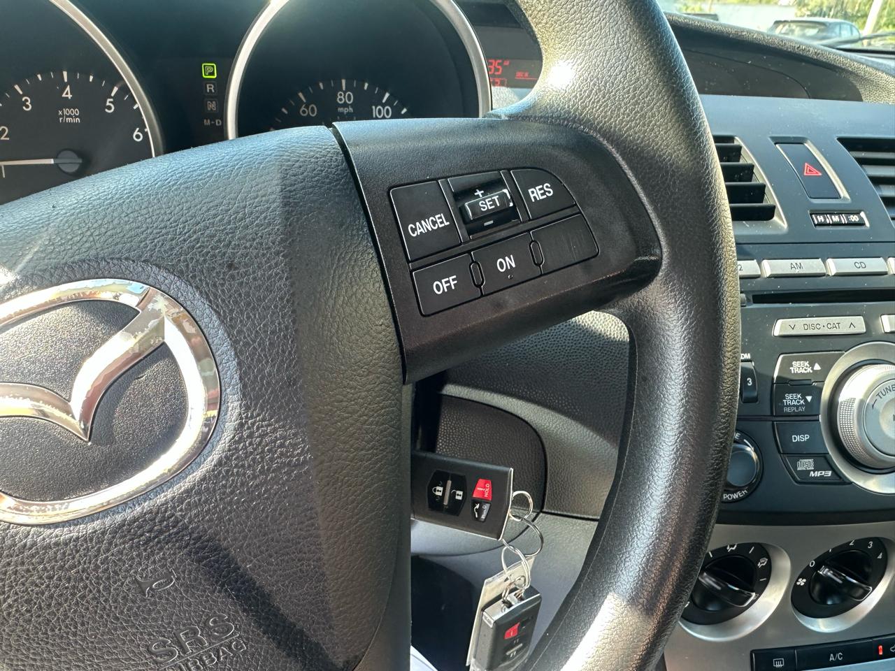 Mazda MAZDA3 4dr Sdn Auto i Touring 2010