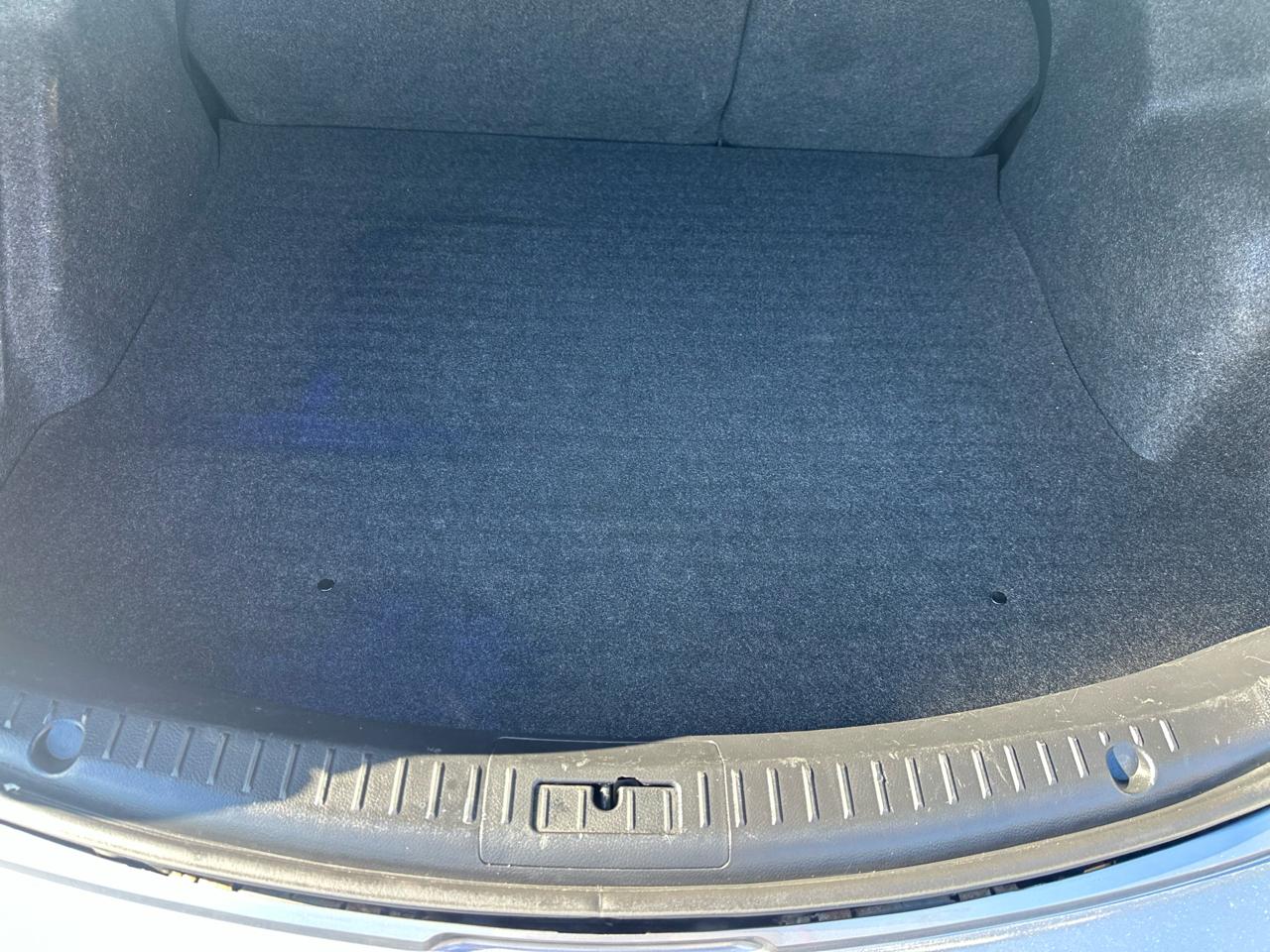 Mazda MAZDA3 4dr Sdn Auto i Touring 2010