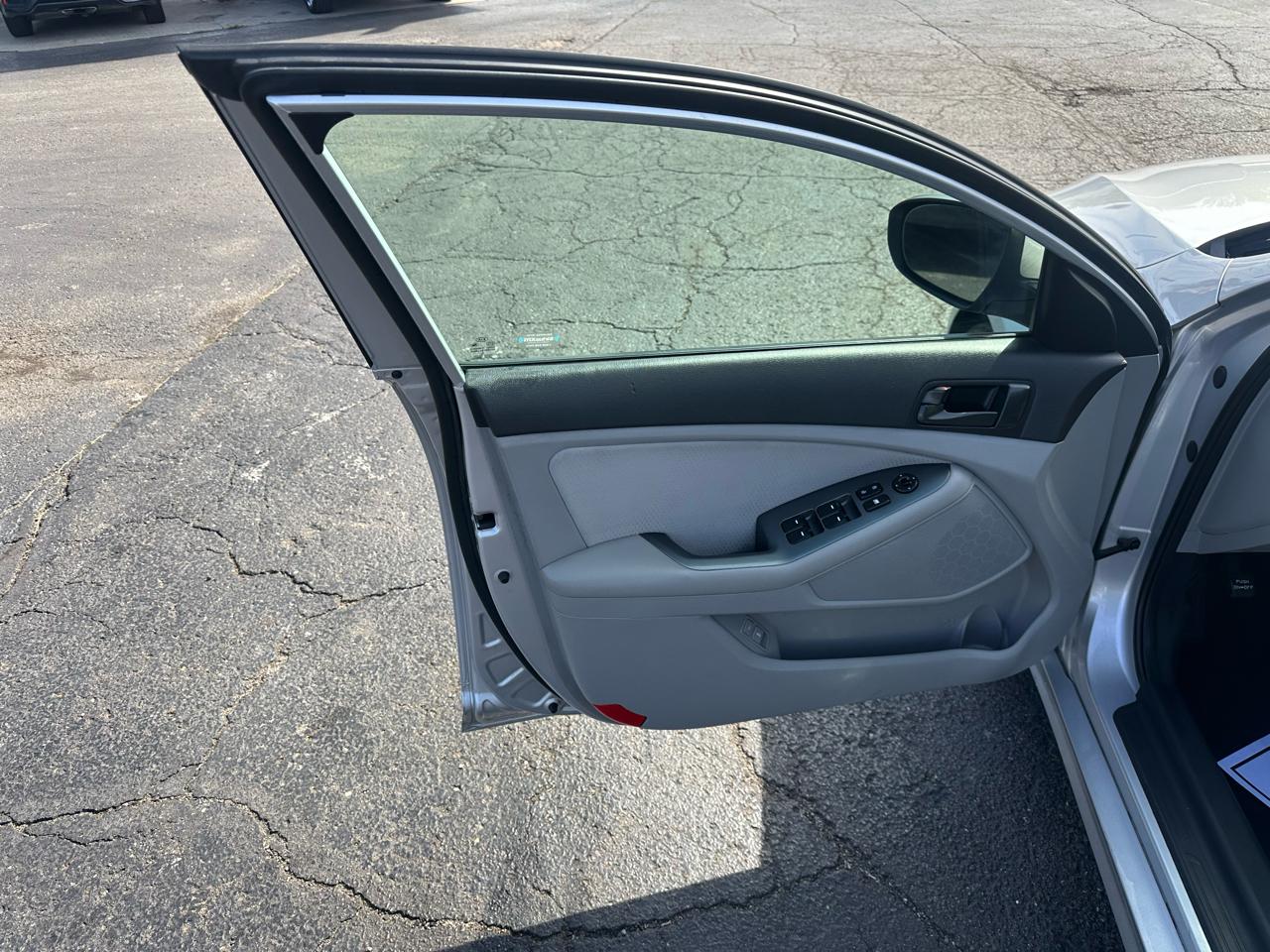 Kia Optima 4dr Sdn LX 2014