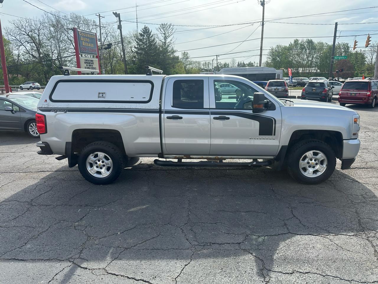Chevrolet Silverado 1500 4WD Double Cab 143.5" Custom 2017