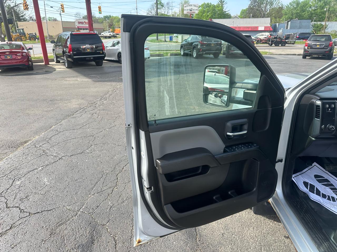 Chevrolet Silverado 1500 4WD Double Cab 143.5" Custom 2017