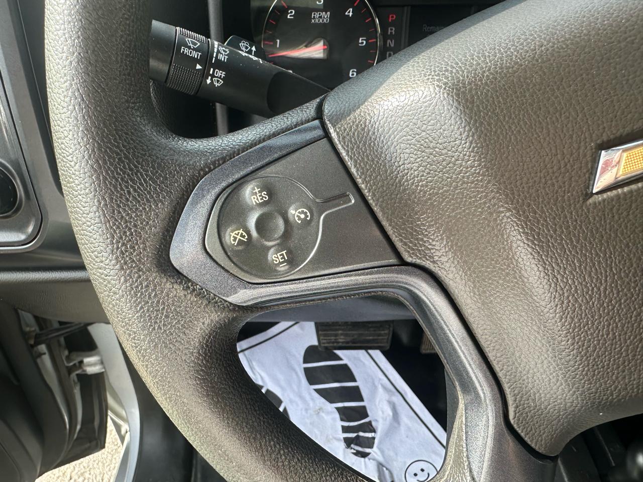 Chevrolet Silverado 1500 4WD Double Cab 143.5" Custom 2017