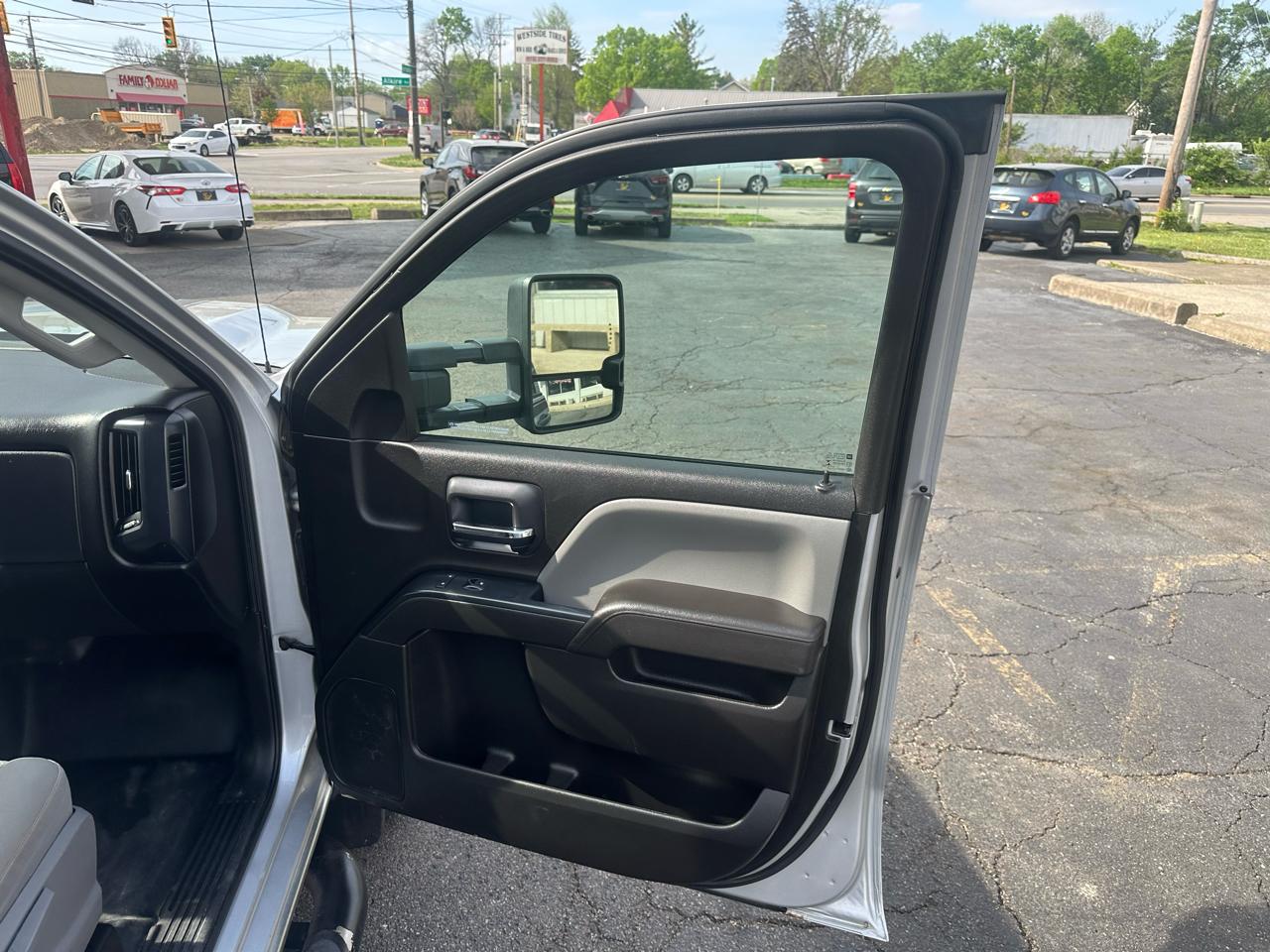 Chevrolet Silverado 1500 4WD Double Cab 143.5" Custom 2017