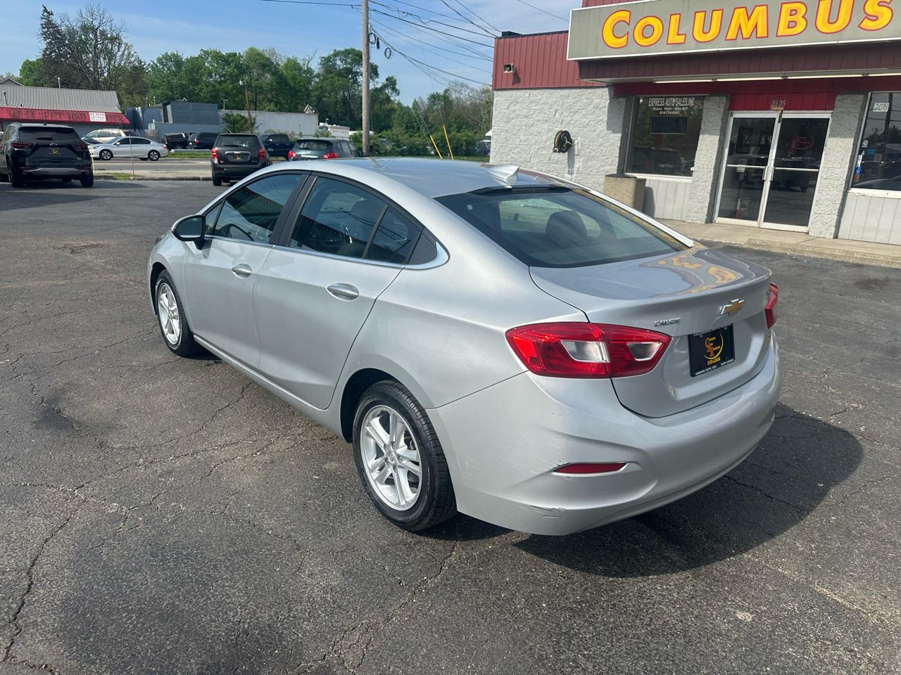 Chevrolet Cruze 4dr Sdn 1.4L LT w/1SD 2017