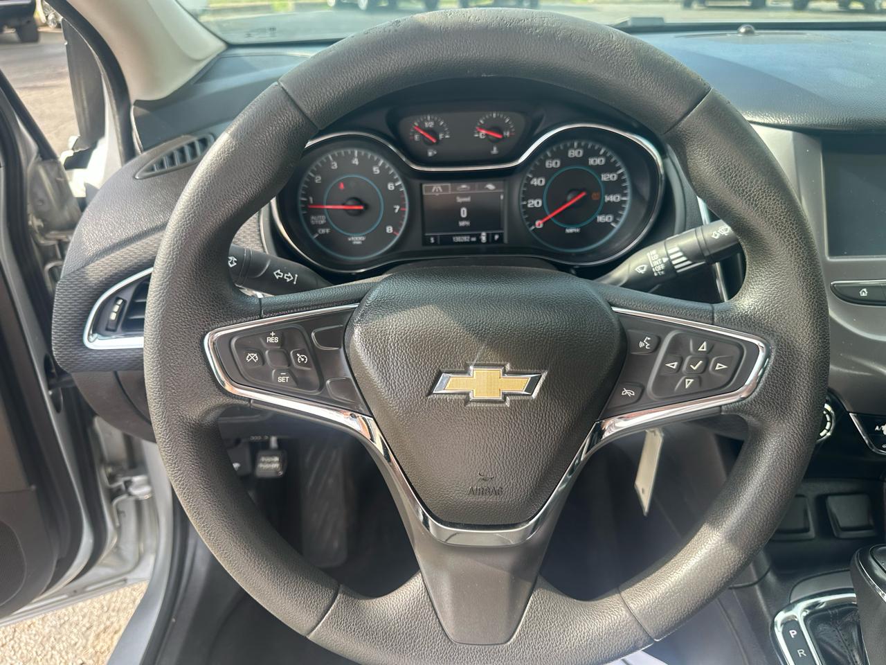 Chevrolet Cruze 4dr Sdn 1.4L LT w/1SD 2017