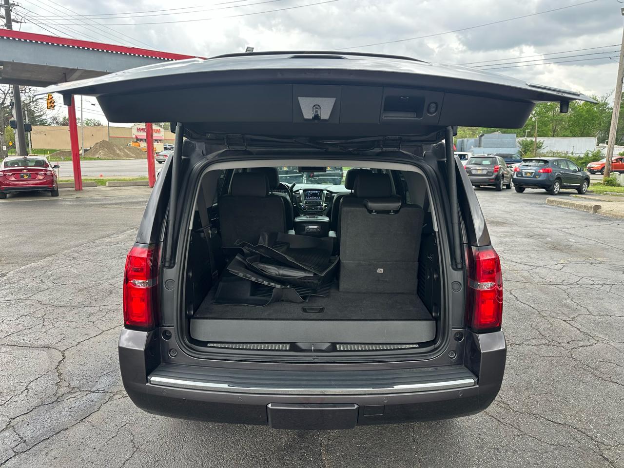 Chevrolet Tahoe 4WD 4dr Premier 2018