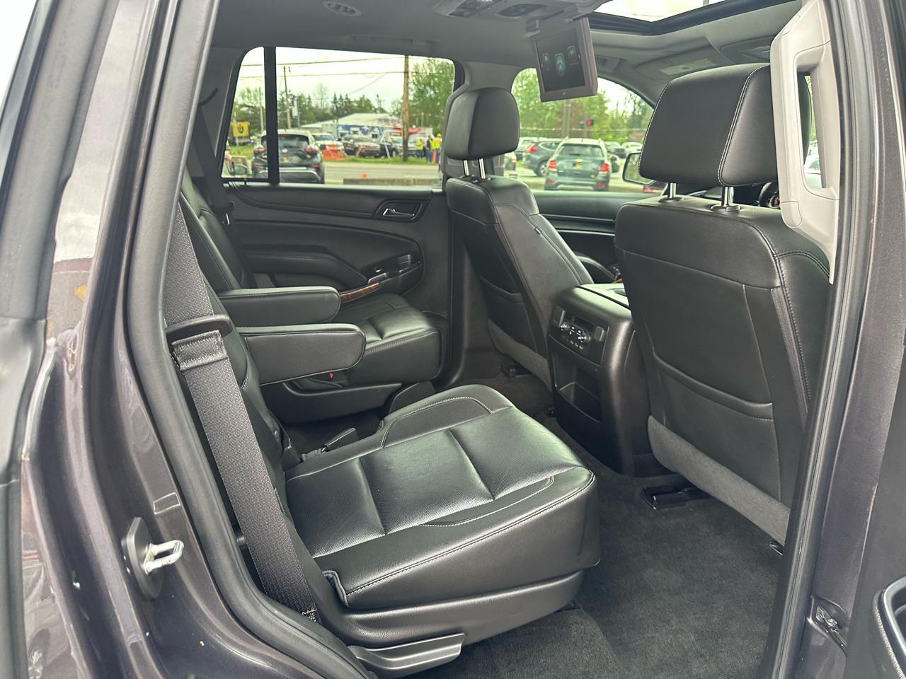 Chevrolet Tahoe 4WD 4dr Premier 2018