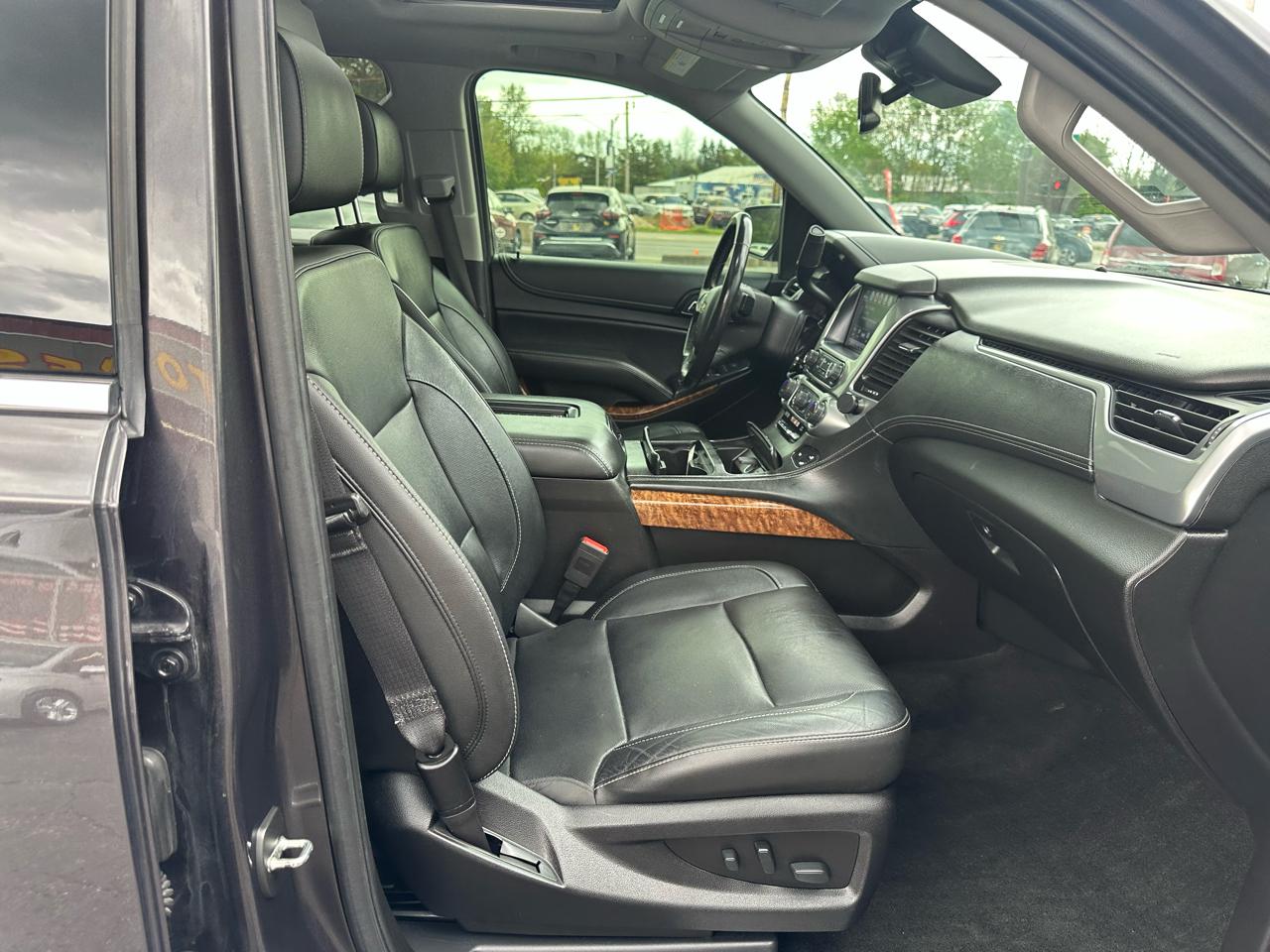 Chevrolet Tahoe 4WD 4dr Premier 2018