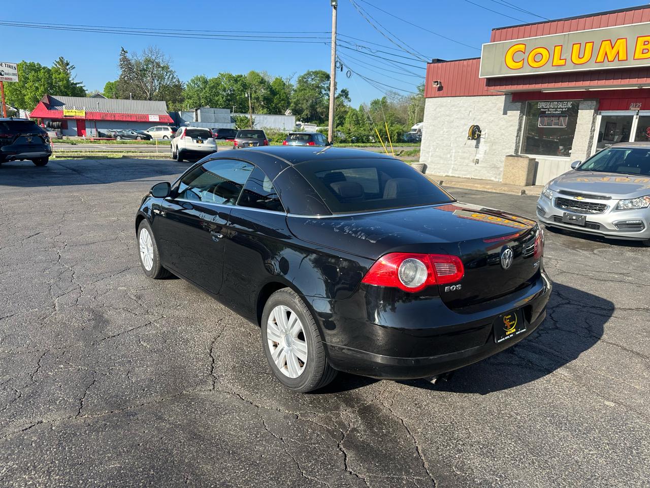 Volkswagen Eos 2dr Conv DSG Komfort 2008