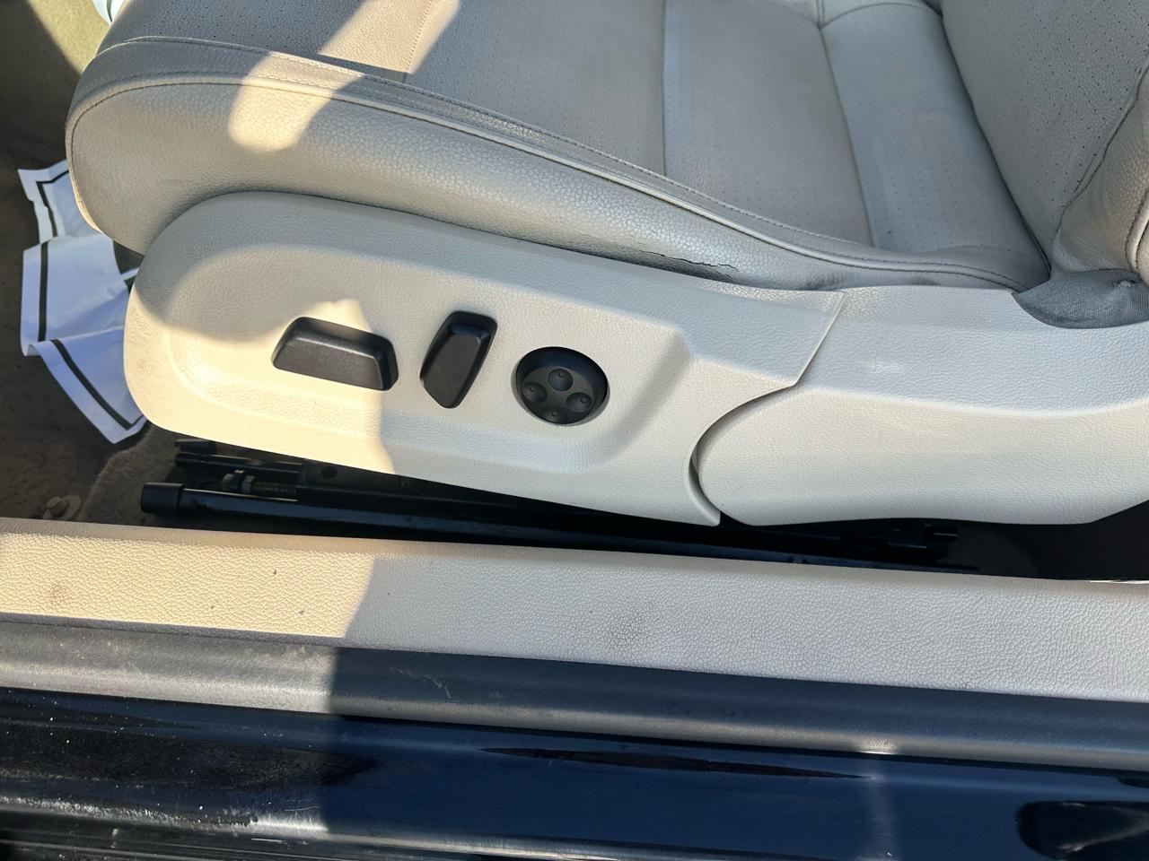 Volkswagen Eos 2dr Conv DSG Komfort 2008