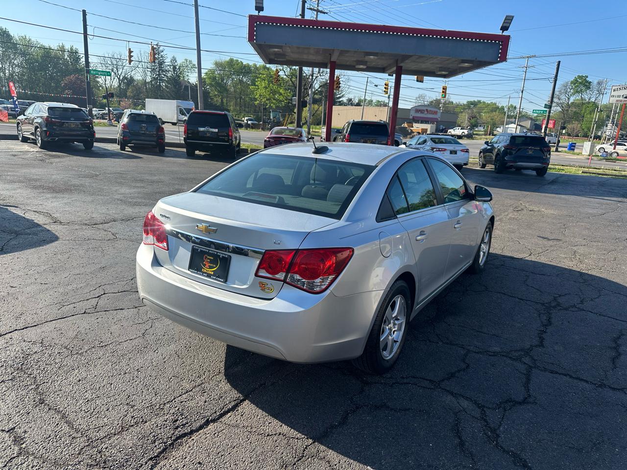 Chevrolet Cruze Limited 4dr Sdn Auto LT w/1LT 2016